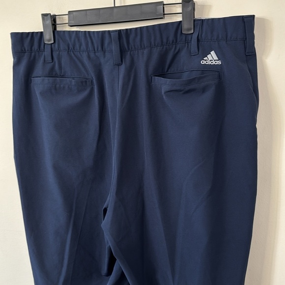 Adidas Men’s Ultimate365 10” Golf Shorts Collegiate Navy Size 38 - Picture 6 of 7